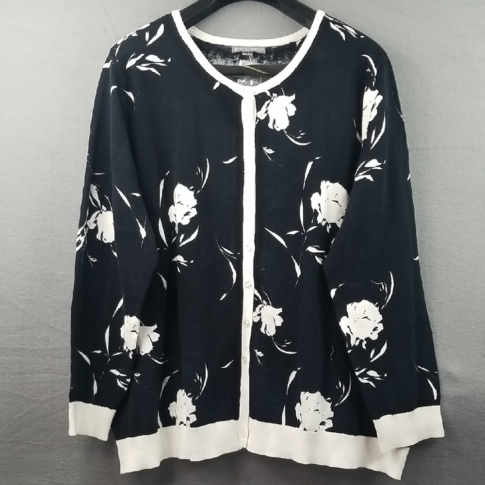 26-28 Jessica London Black and White Floral Classic Fit Button Down Cardigan